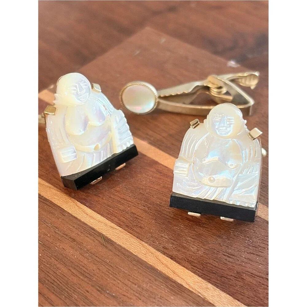 Vintage Swank Mother of Pearl /Onyx laughing Buddha cufflinks and tie tack set.